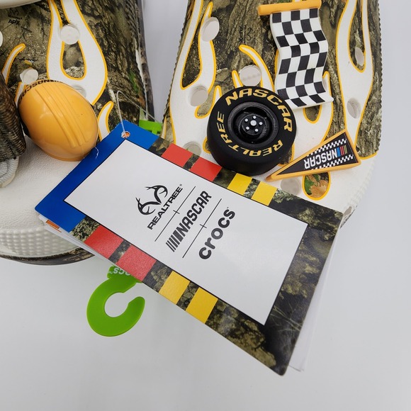 Crocs x Nascar Realtree Classic Clog Mens 10 /Womens 12 Drink Holder Jibbitz NEW - Picture 10 of 13